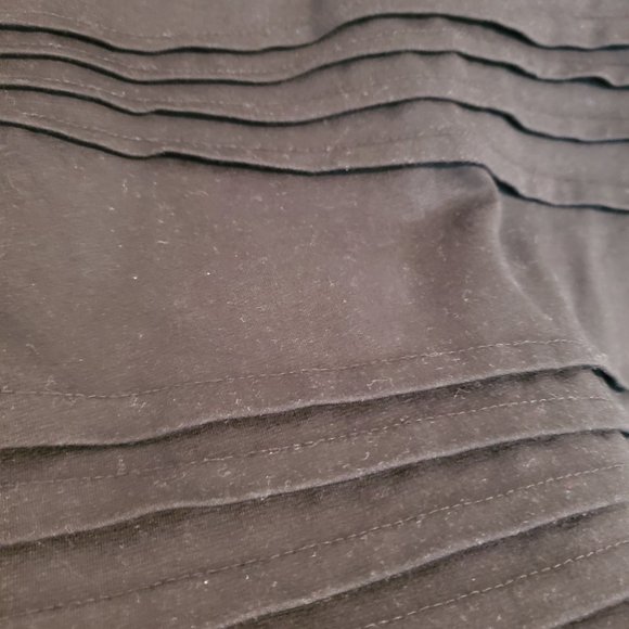 Black Micro-Mini Skirt - Size 8 AUD (Fits like 0-2) | Stylish & Petite Fit - Picture 3 of 3